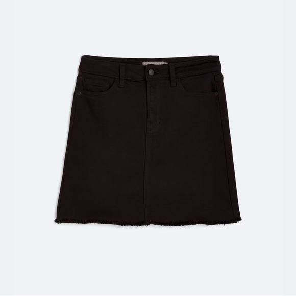 Just USA Black Denim Mini Skirt NWT Size L - Picture 4 of 7